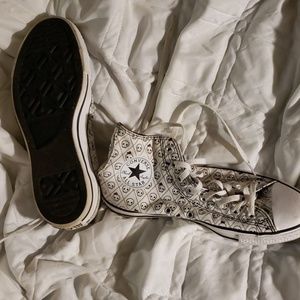 Converse High tops